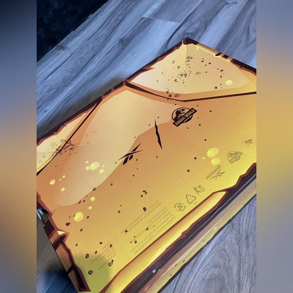 Jurassic Park Reebok Shoes - Picture 10 of 12